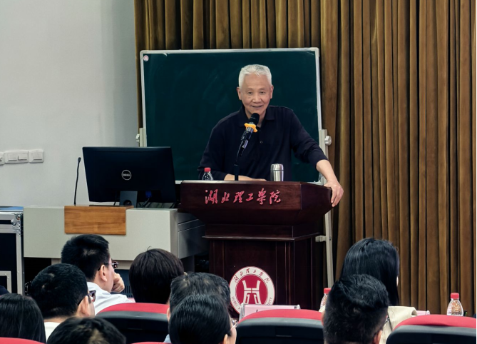 华中农业大学刘松年教授来新葡亰8883ent开展专题讲座暨青教赛指导活动